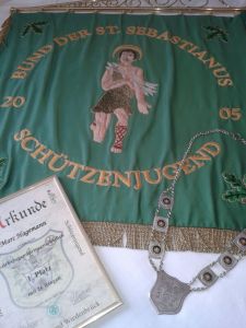 Marc Hagemann Bezirksjugendprinz Standarte und Kette 2015